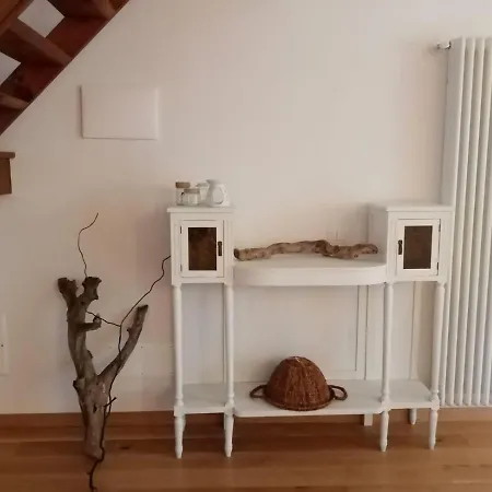 Cascina Borgofrancone Apart Otel