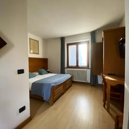 Cascina Borgofrancone Джера-Ларио