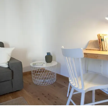 Cascina Borgofrancone 3* Gera Lario