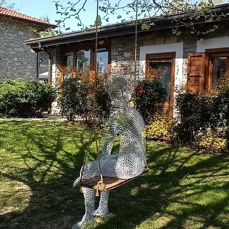 Cascina Borgofrancone Apartmanhotel