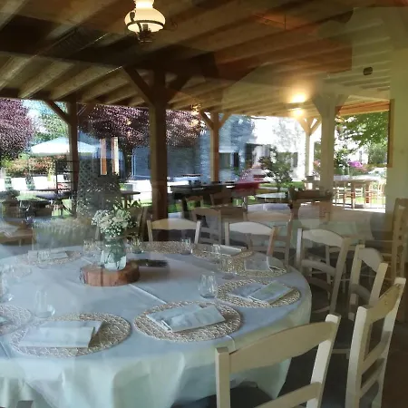 Апарт-отель Cascina Borgofrancone Джера-Ларио