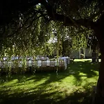 Hotel apartamentowy Cascina Borgofrancone Gera Lario
