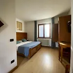 Cascina Borgofrancone 게라 라리오