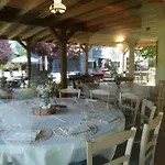 Hotel apartamentowy Cascina Borgofrancone Gera Lario