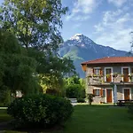 아파트호텔 Cascina Borgofrancone 4*