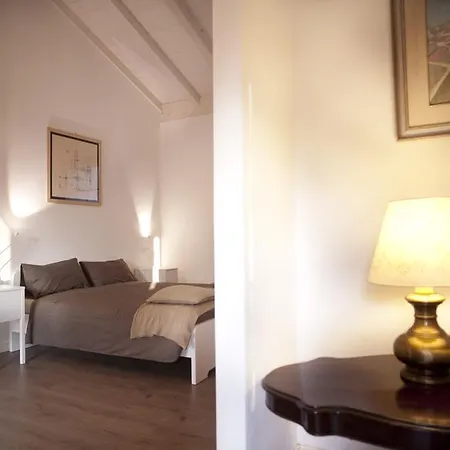 Lägenhetshotell Cascina Borgofrancone