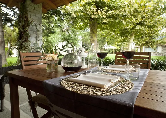 Cascina Borgofrancone 4* Gera Lario